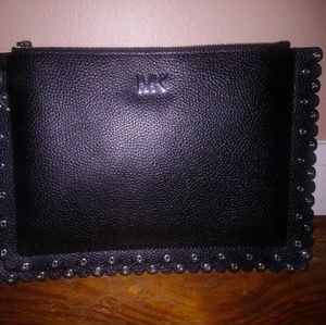 Michael kors clutch
